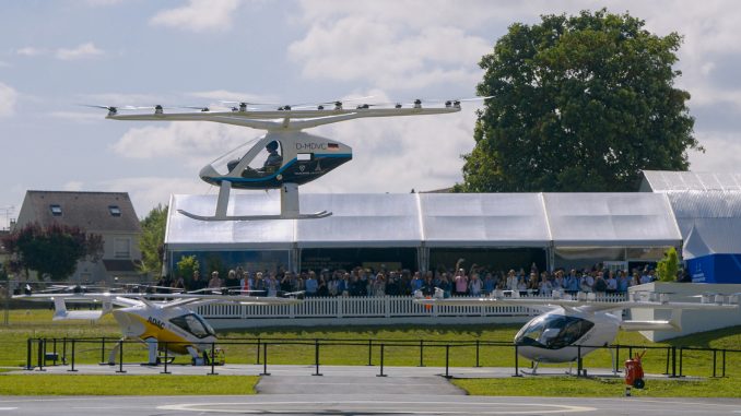 Volocopter_eVTOLs_at_the_inauguration_of_Aerodrome_of_Saint-Cyr-l-_cole_vertiport